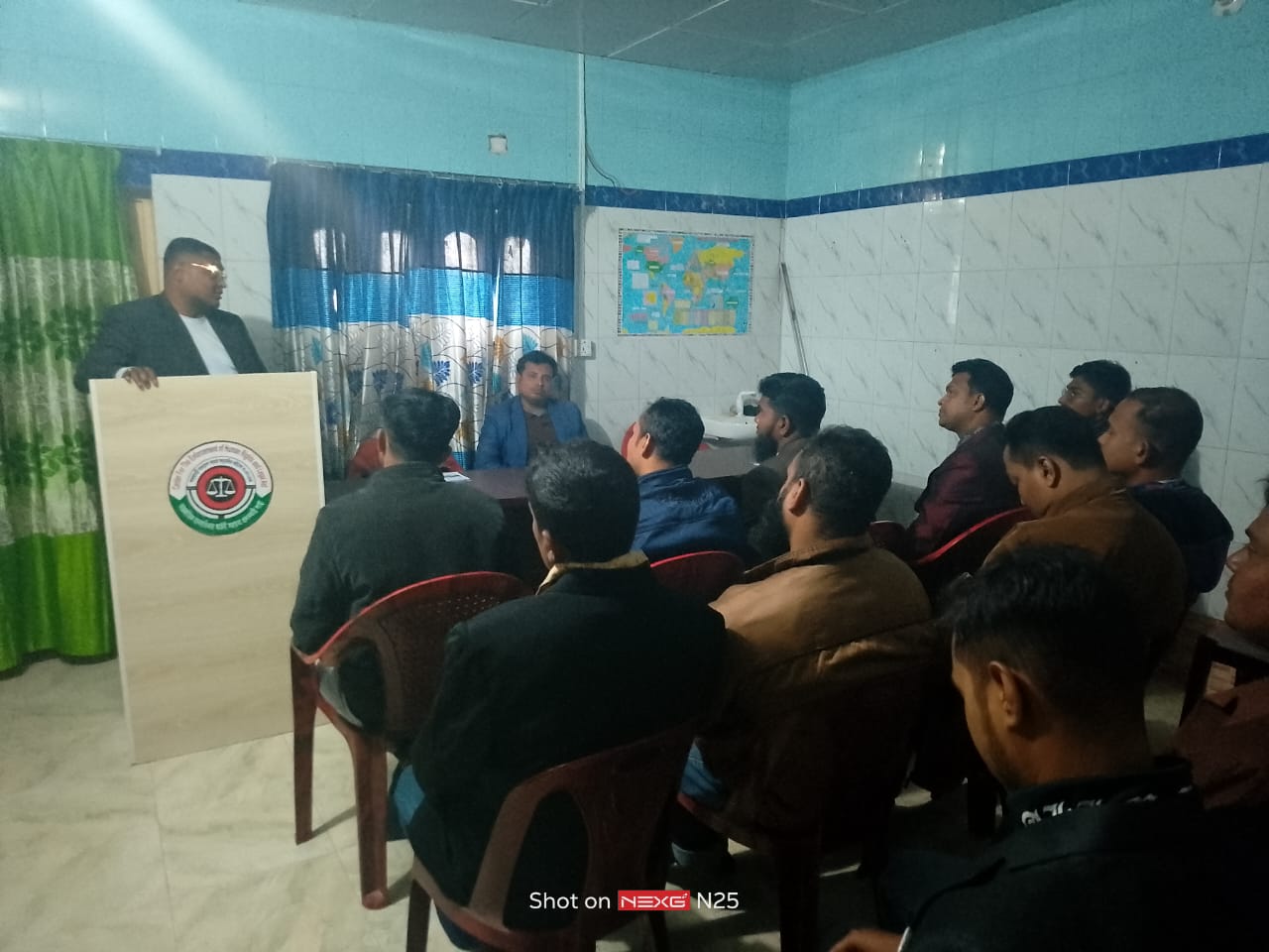 সদরদপ্তরে ওয়ার্কশপ এ বক্তব্য রাখছেন মাননীয় চেয়ারম্যান মহোদয়